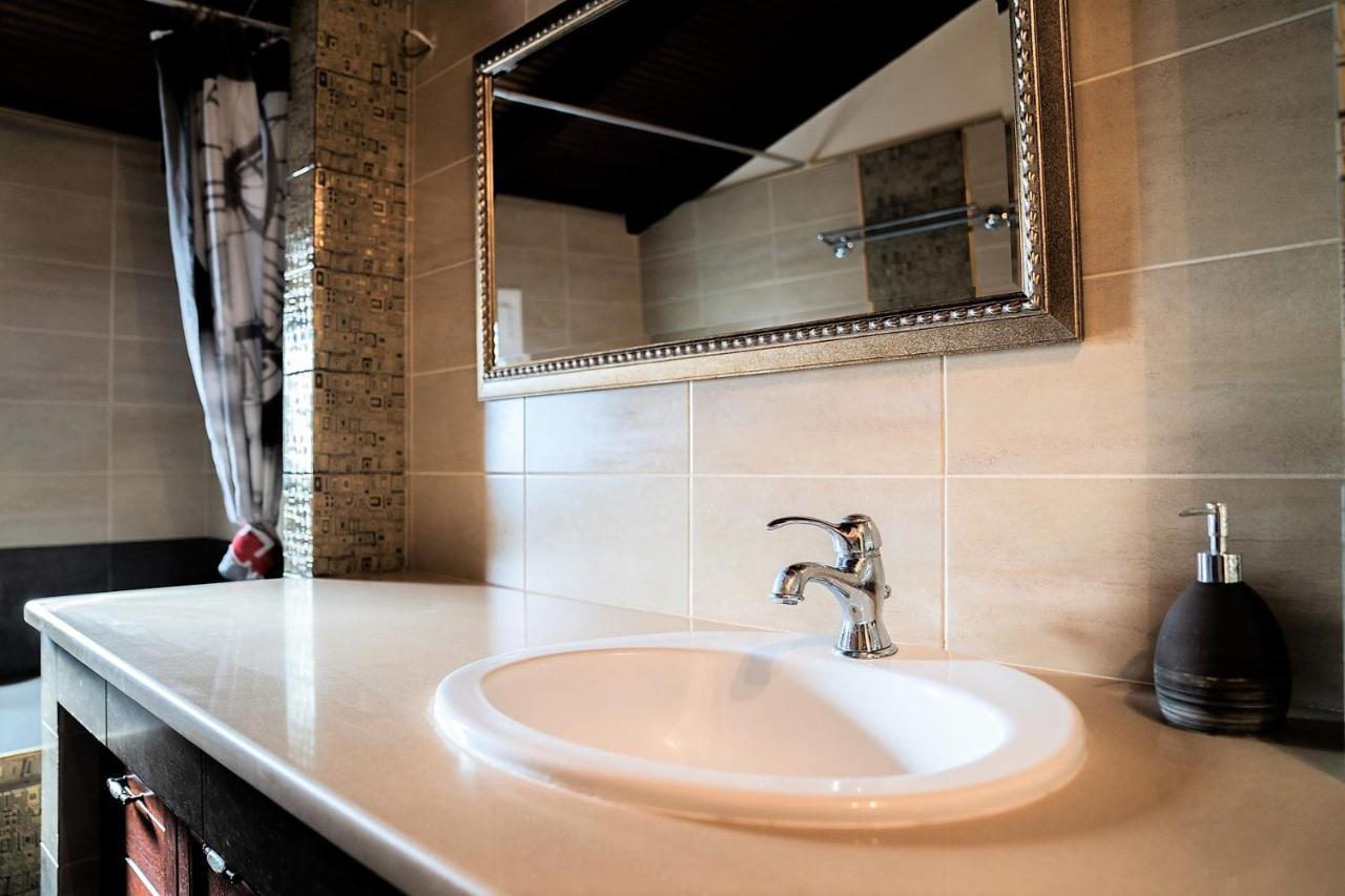 Liberis Loft Suite Argostolion Dış mekan fotoğraf