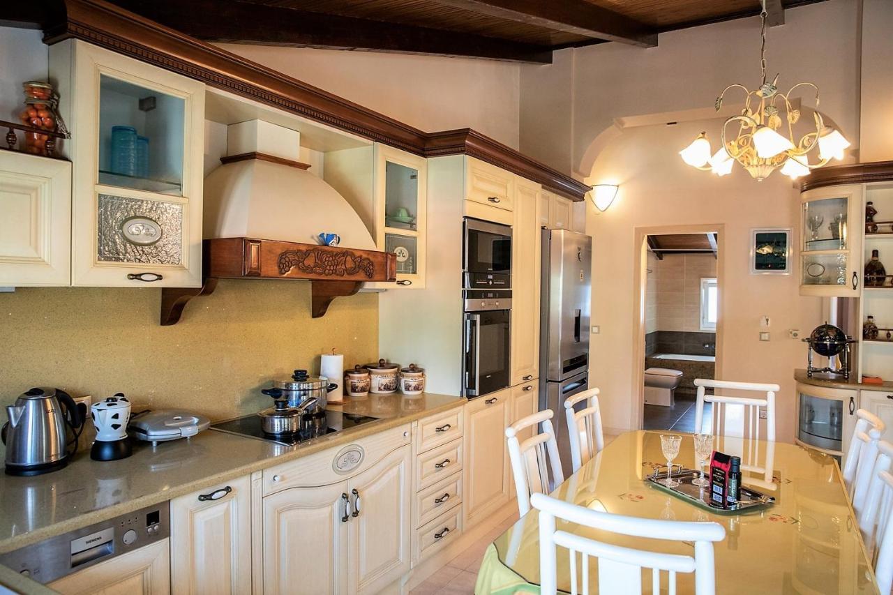 Liberis Loft Suite Argostolion Dış mekan fotoğraf