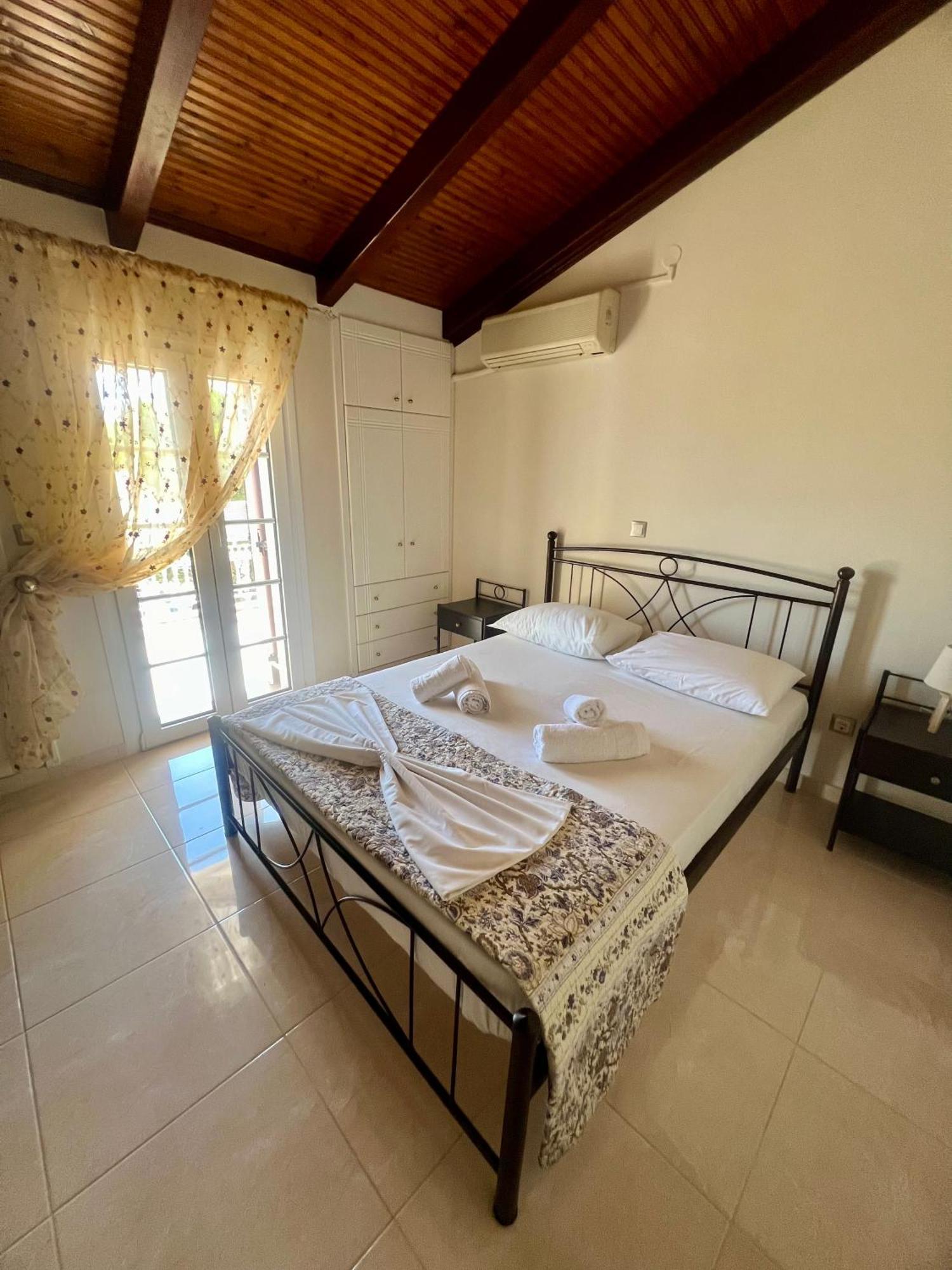 Liberis Loft Suite Argostolion Dış mekan fotoğraf